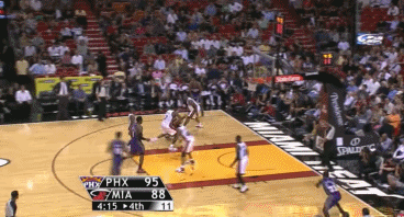 全NBA传球最飘逸的就是他了吧！把失误转化成no look pass第一人