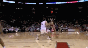 全NBA传球最飘逸的就是他了吧！把失误转化成no look pass第一人