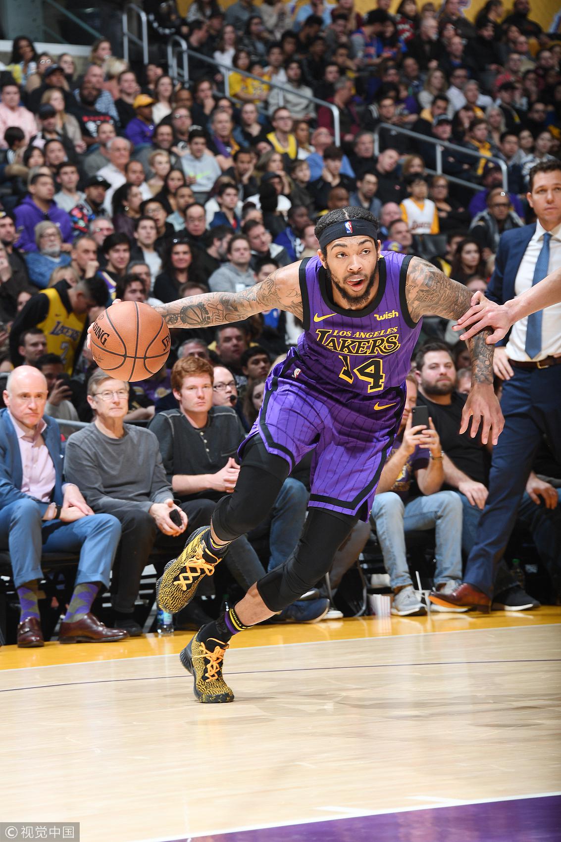 英格拉姆21分9篮板