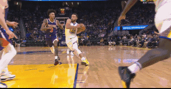 勇士再遭重创!库里摔倒左手骨折!