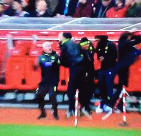 疯魔式庆祝！看看孔蒂多热血