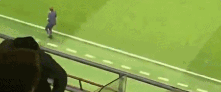 疯魔式庆祝！看看孔蒂多热血