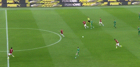 36岁打爆米兰！圣西罗为他鼓掌