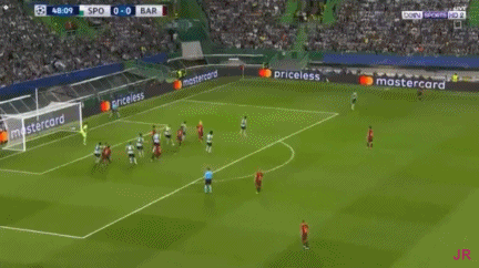 梅西笑哭！最强帮手竟是乌龙球