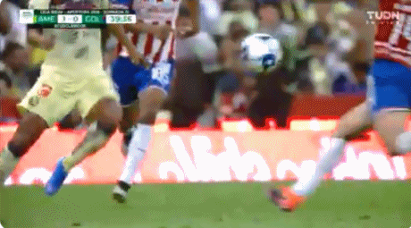 恐怖恶犯！名将大腿被扎出血洞