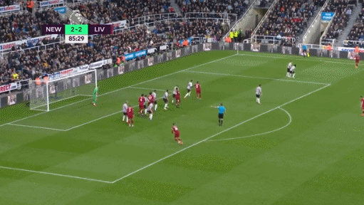 足坛最火锦鲤!梅西的新噩梦