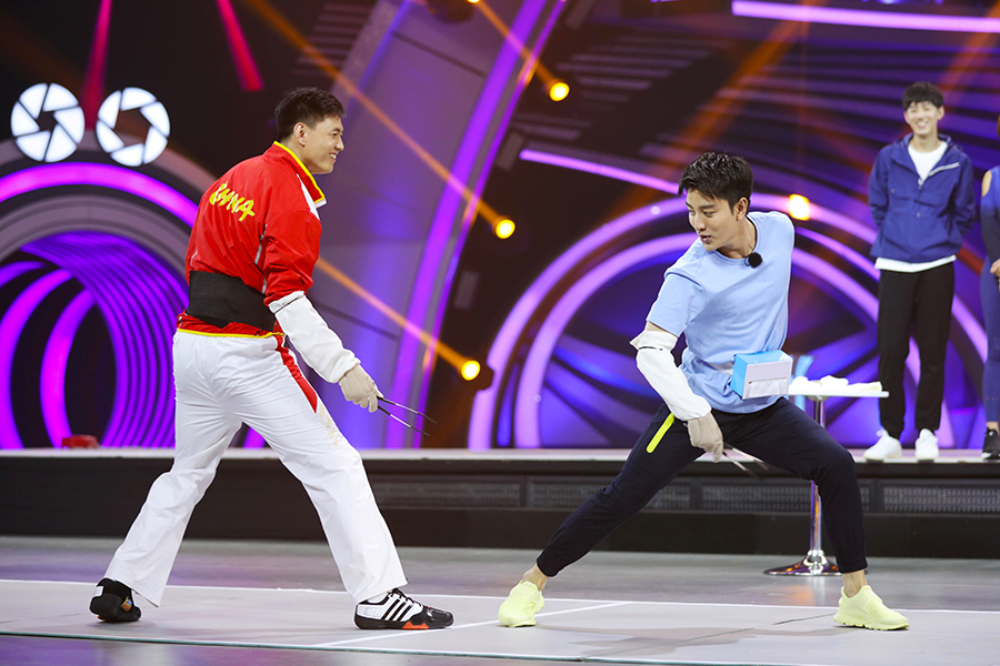 仲满雷声挑战《来吧冠军2》_高清图集_新浪网