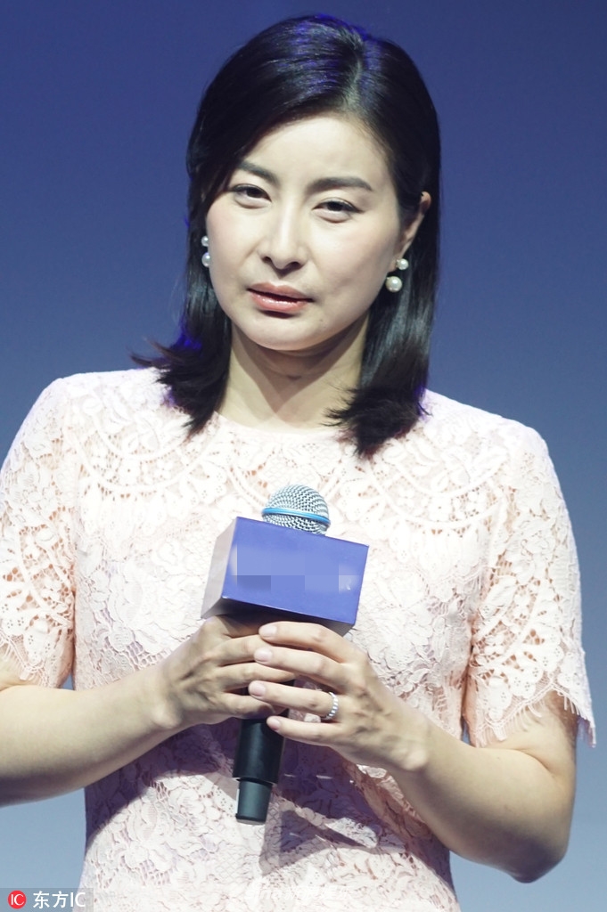 1 / 6 2017年9月26日,郭晶晶和金晨,梅婷,王凯等同场出席某品牌活动