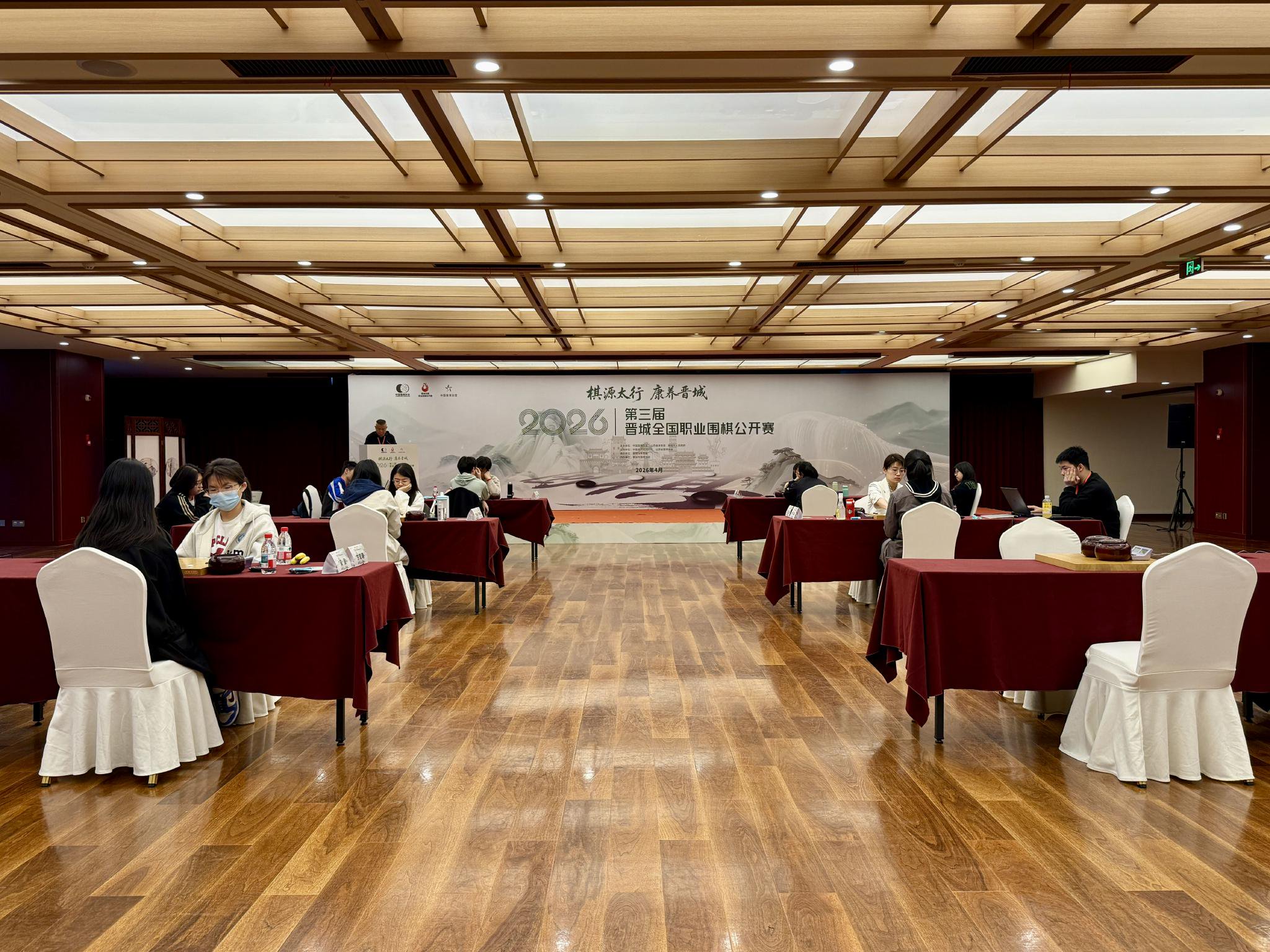 必威官网手机客户端历史交锋经典瞬间