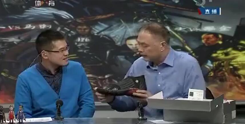 笑喷！张卫平化身推销员