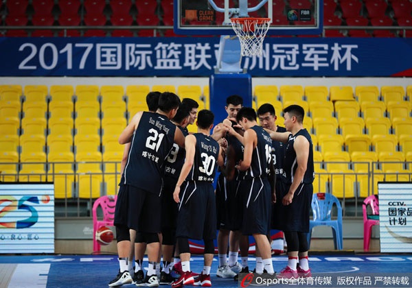 新疆男篮大胜印度，取得亚冠的三连胜