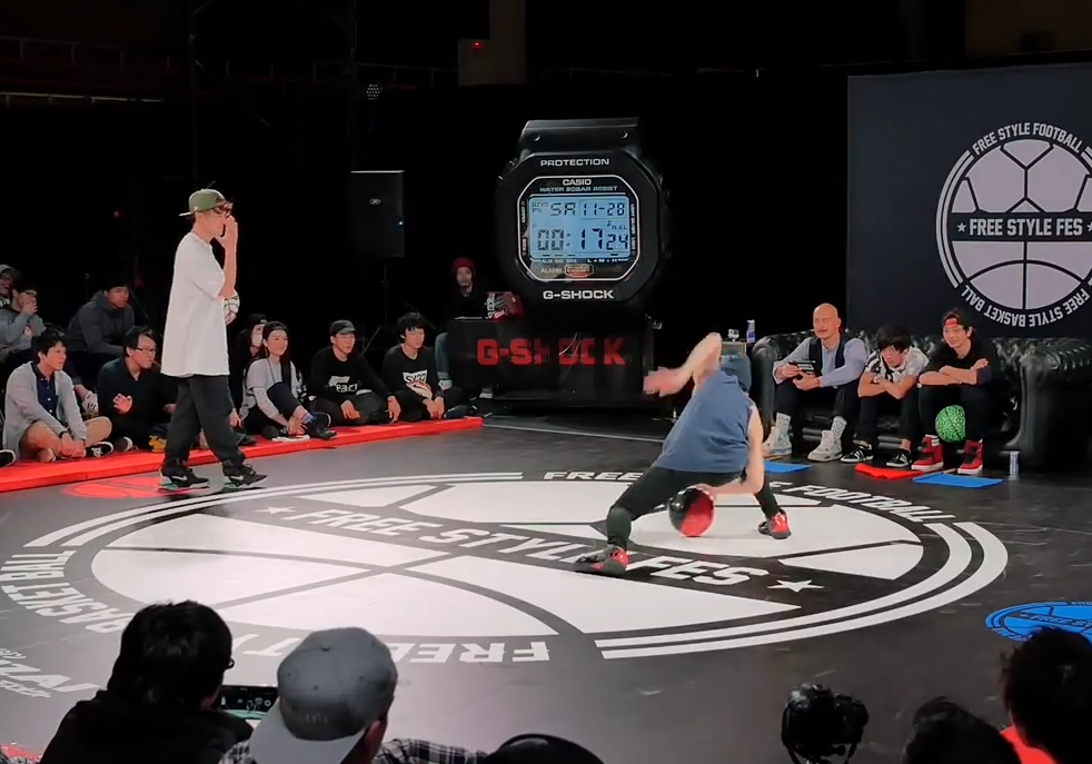 日本创新节目当街舞遇上篮球