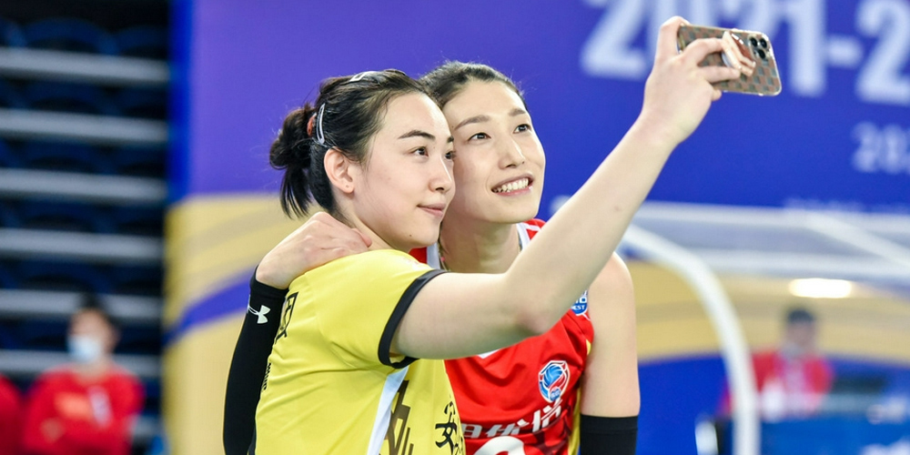 金软景与福建队员亲密合影