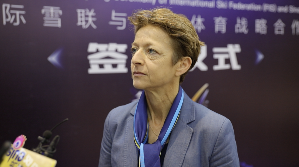 国际雪联秘书长：全方位支持新浪杯