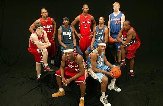 揭秘03年选秀大会詹皇状元