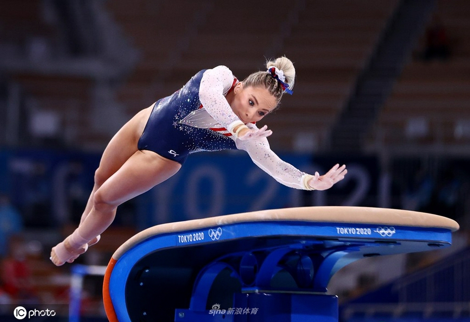 奥运会体操女子跳马决赛 巴西选手夺冠