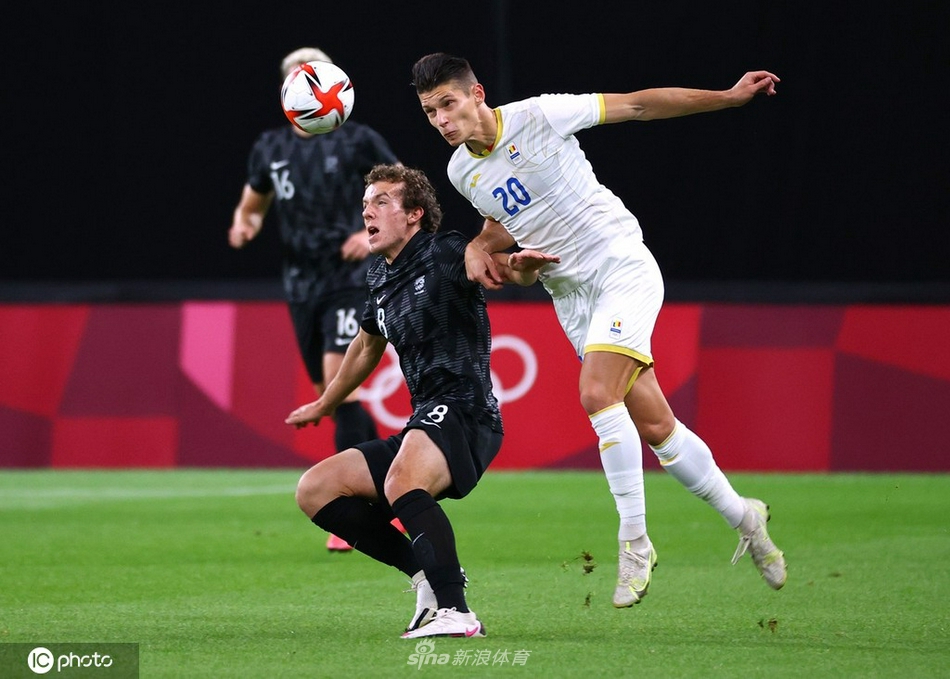 男足小组赛b组罗马尼亚vs新西兰