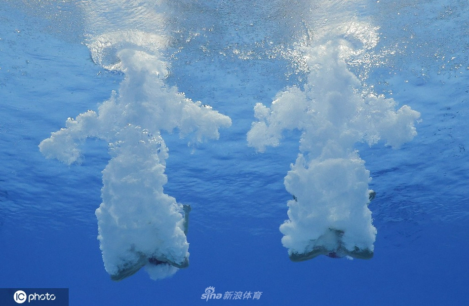 盘点奥运会跳水运动员入水瞬间 千姿百态令人叫绝