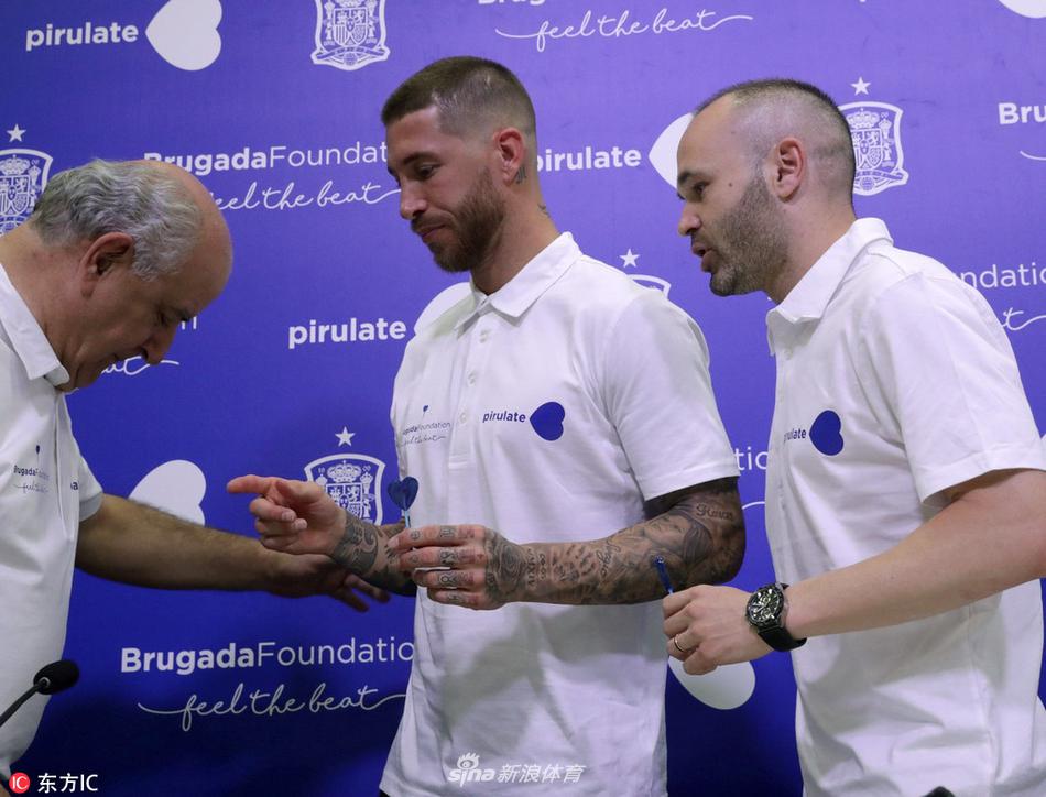 拉莫斯与伊涅斯塔出席慈善公益活动