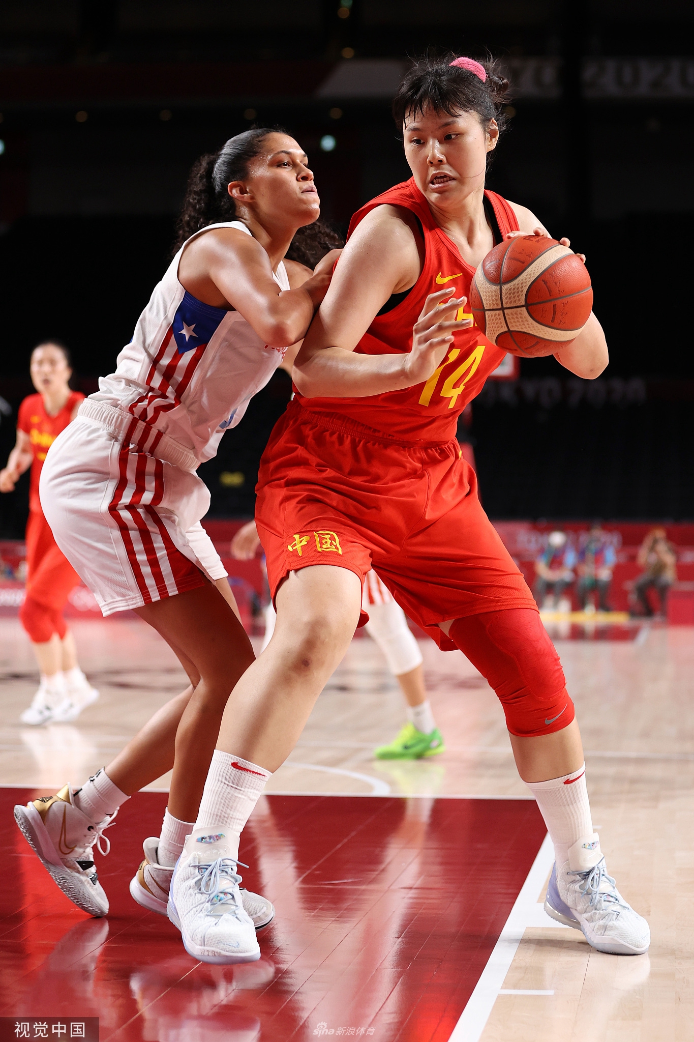 中国女篮97-55波多黎各 李月汝21分12篮板