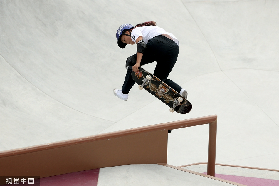 日本滑手挑战高难度