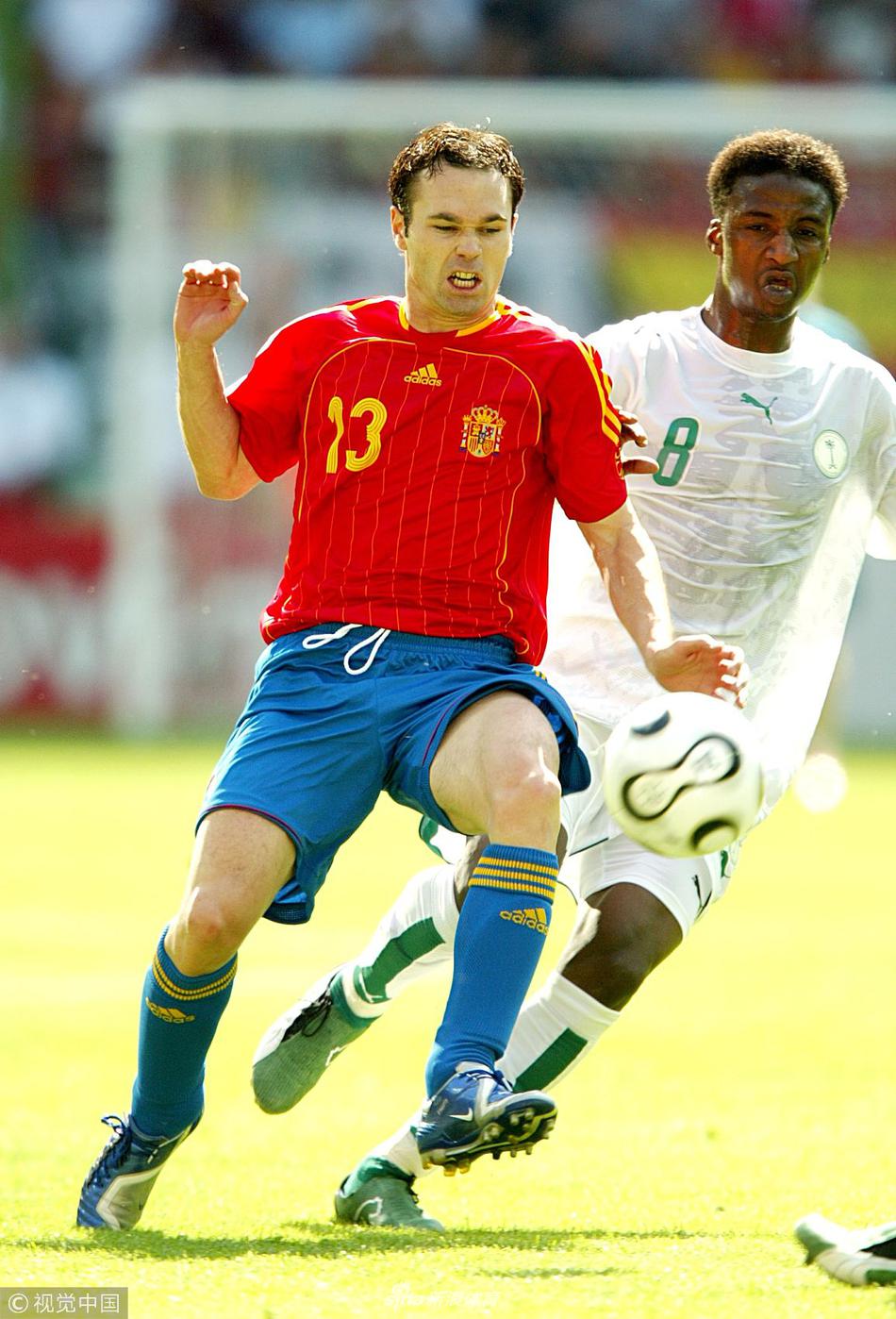 伊涅斯塔退出国家队!10年那一球是永恒经典