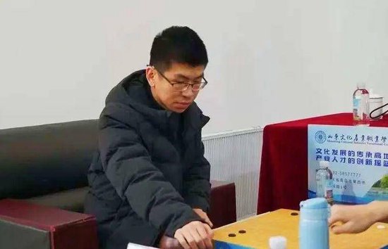 腊肉蒜苔不炒盐，一口爆汁两碗饭
