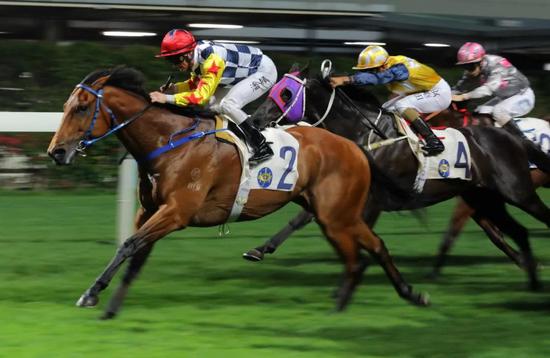 【跑马地赛事】波健士首进香港凯旋门