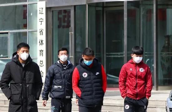 辽足冬训服务商讨债:28万欠了一年 新法人说管不了