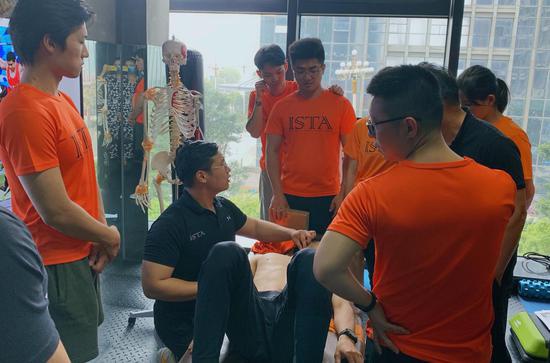 ISTA体态修复专家课程走进大众健身