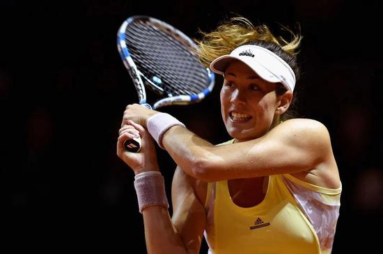 回顾|2016斯图加特赛：科娃三盘淘汰穆古鲁扎