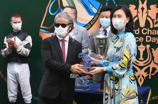 「时时精彩」成功卫冕渣打冠军暨遮打杯