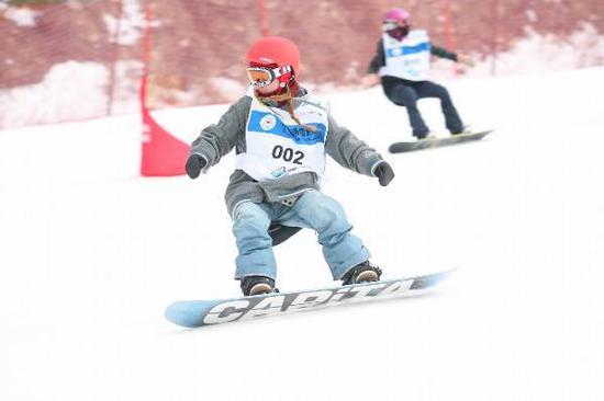 冬奥会筹办任务书4月发布，41所学校试点冰雪课程。