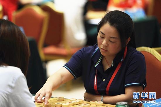 何媛的象棋故事:拿下全运会冠军 热爱令人动容
