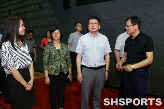 7月18日下午,陈群副市长赴浦东新区调研体育工作。