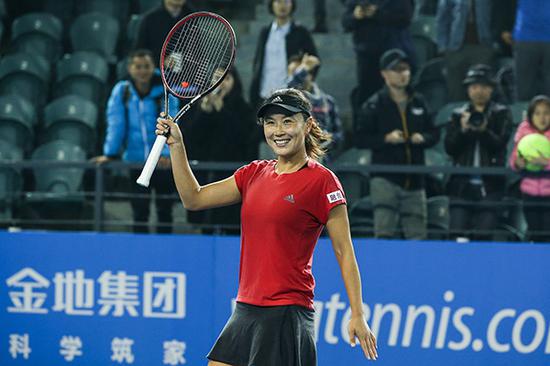 彭帅在深圳网球公开赛。
