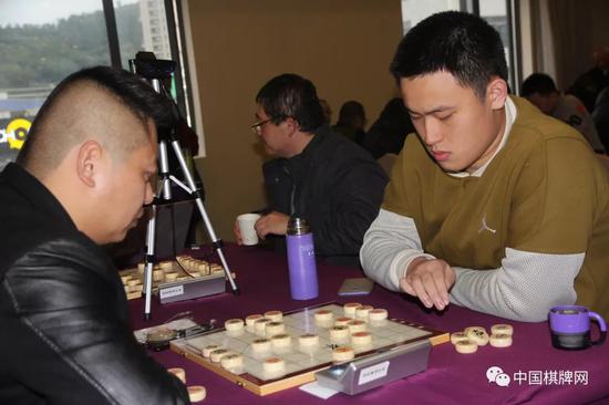 厦和棋院郑一泓特大爱徒张烨力克高定诺