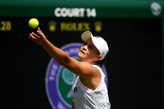 金夫人为37岁小威提建议称今年温网还是开放局势