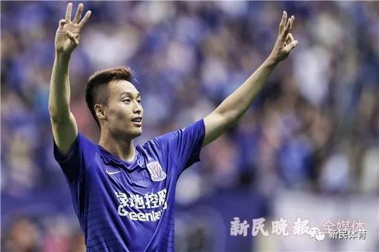 披上申花战袍的金信煜&nbsp