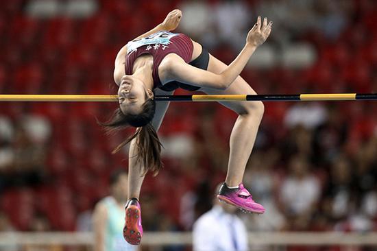 女子跳高上海拿下双金 16岁小将目标锁定亚洲第一
