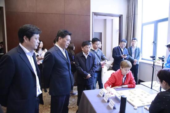 国家体育总局副局长李建明一行视察智运会象棋赛
