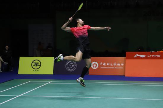唐平阳/姜彬彬苦战胜出 重庆国际羽毛球公开赛加