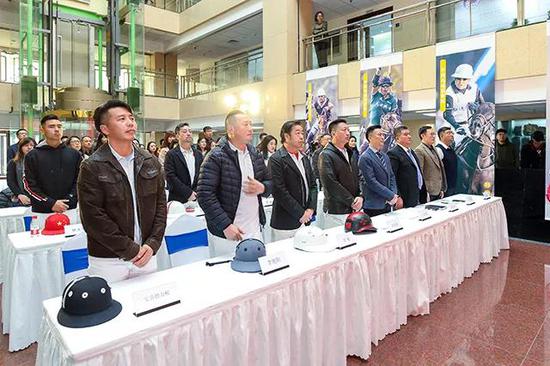 中国马球国家队成立 誓师征战亚洲杯
