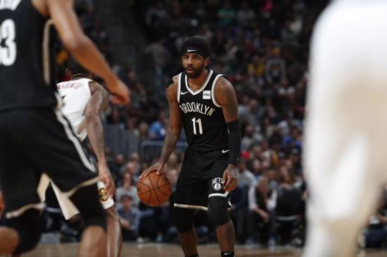 会议场的新主角，他的问题到底出在哪里！