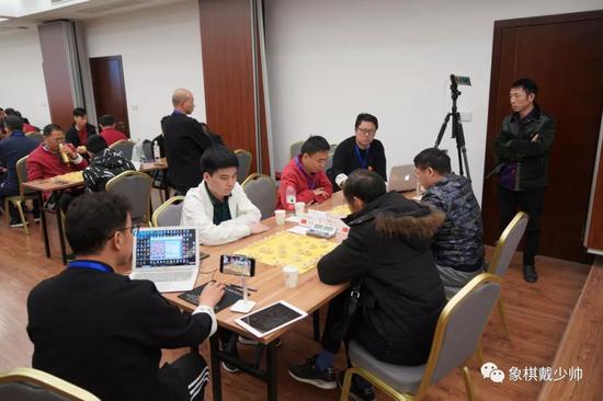 谢侠逊棋王杯比赛现场
