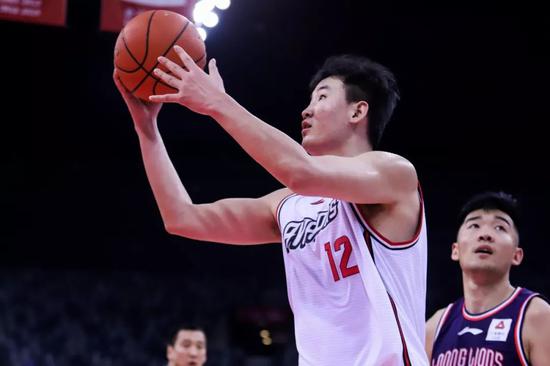 CBA公益投篮挑战赛满分球员 顾全：十年热血