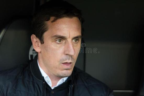 内维尔：当年阿圭罗绝杀QPR夺冠 确实激动人心