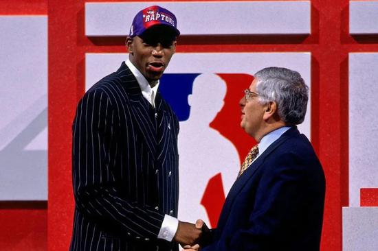 1997年选秀重排!比卢普斯第三,麦迪逆袭_nba_新浪竞技风暴_新浪网