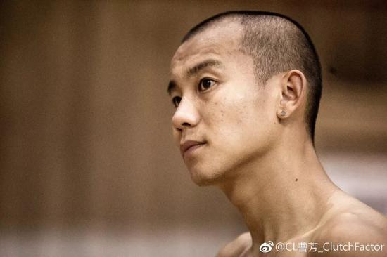 大学时期曹芳怎么打球的?是上过cctv5的男人