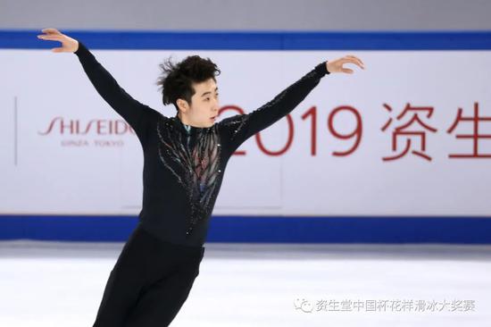 花滑中国杯确定阵容 金博洋携两套新节目亮相 冰雪 花样滑冰 新浪竞技风暴 新浪网 花滑中国杯确定阵容 金博洋携两套新节目亮相 冰雪 花样滑冰 新浪竞技风暴 新浪网